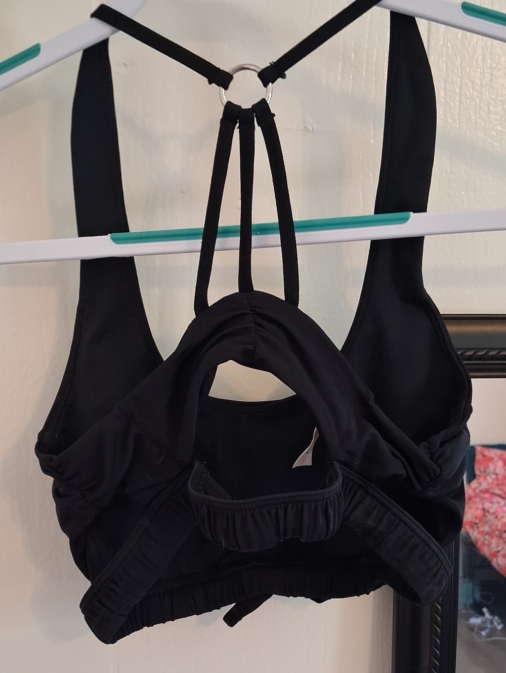 Free PEOPLE Movement Black Strappy Sports Bra Crop Top Like New